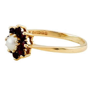 9ct gold Vintage Garnet / Pearl Cluster Ring size S